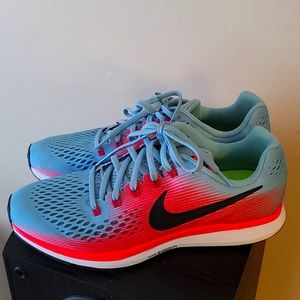 Nike Zoom Pegasus Running Shoes